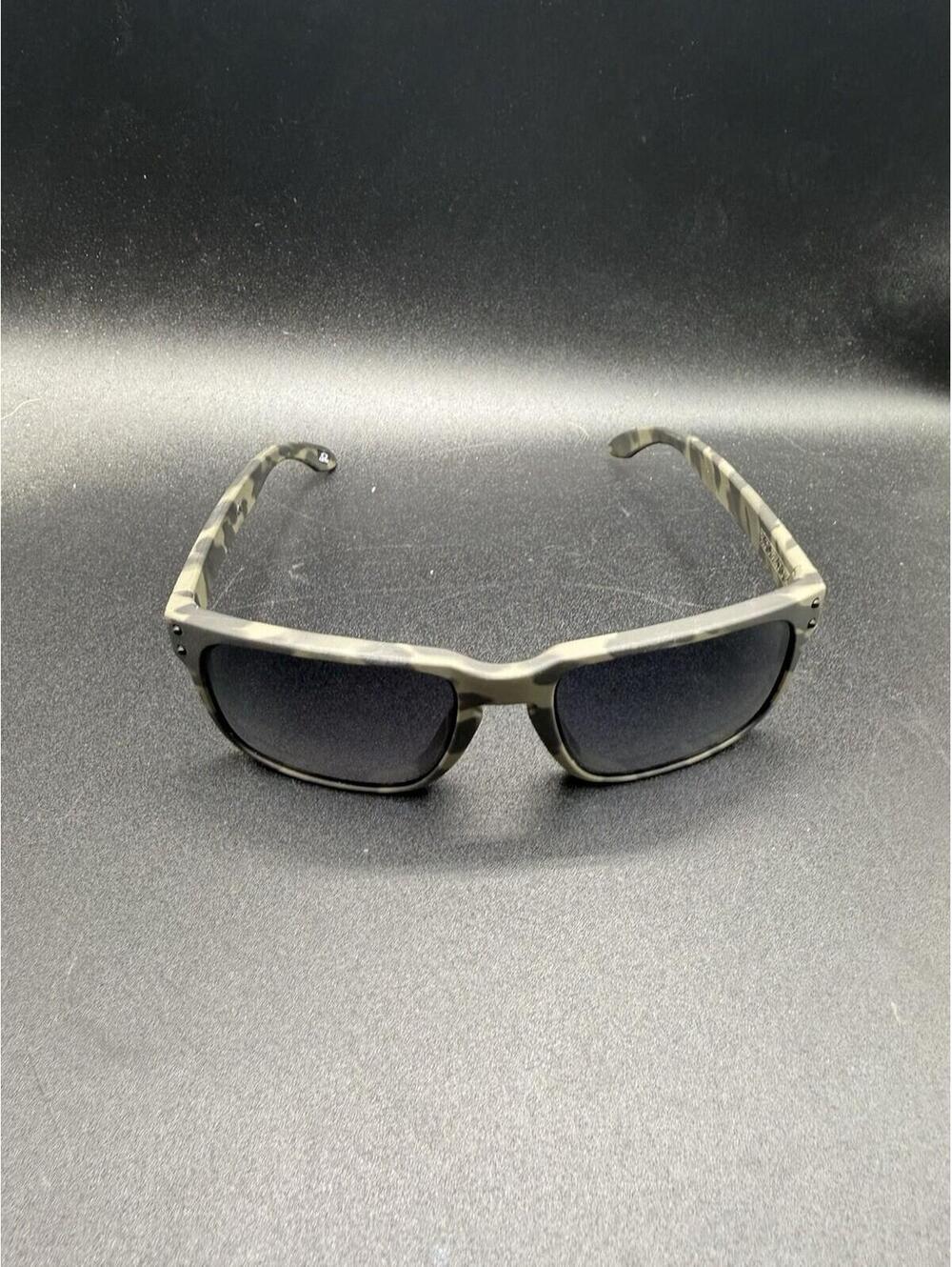 Oakley Holbrook SI Multicam Brown/Grey Lenses
